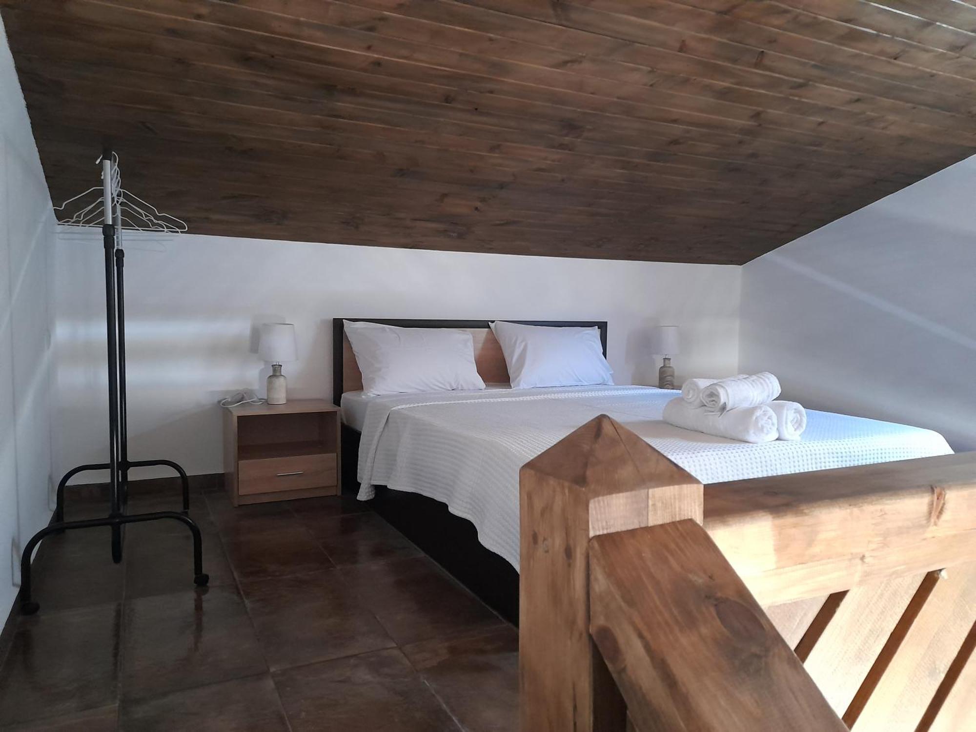 Mad'S Villas Néa Péramos Zimmer foto